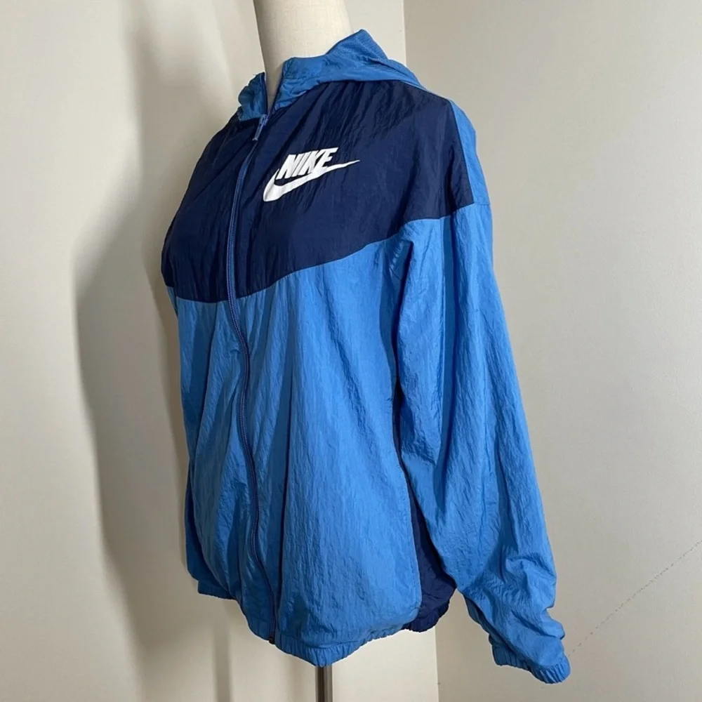 Nike Boy’s Blue Crinkle Nylon- SZ XL -Woven Windbreaker Hooded Packable Jacket